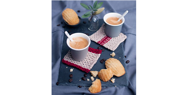 Fabulous French Inspired Coasters! (FREE Knitting Pattern)