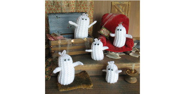 No Scary Stuff Here! Just a FREE Ghostie Knitting Pattern!